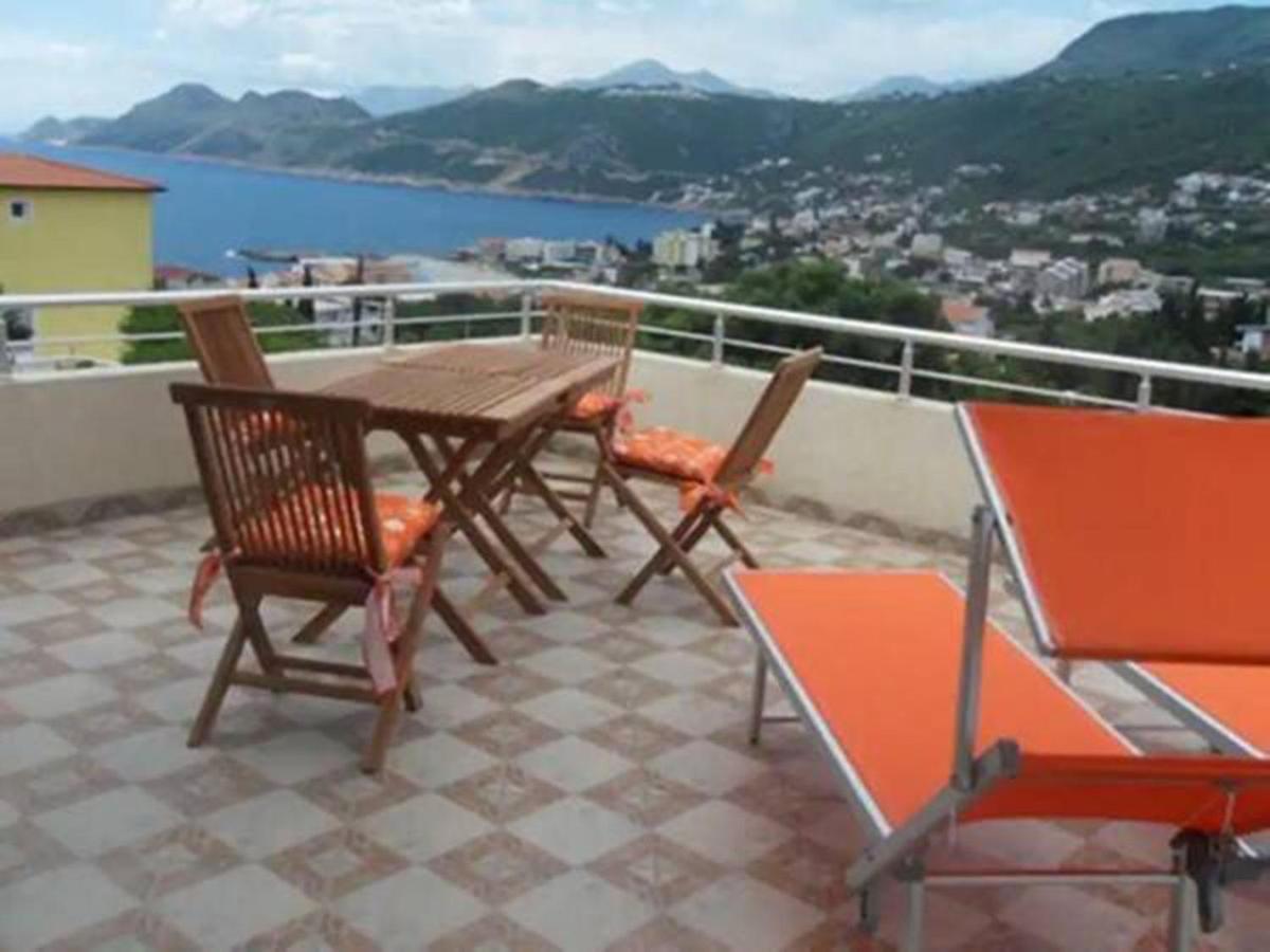 Villa Del Mare Dobra Voda Luaran gambar