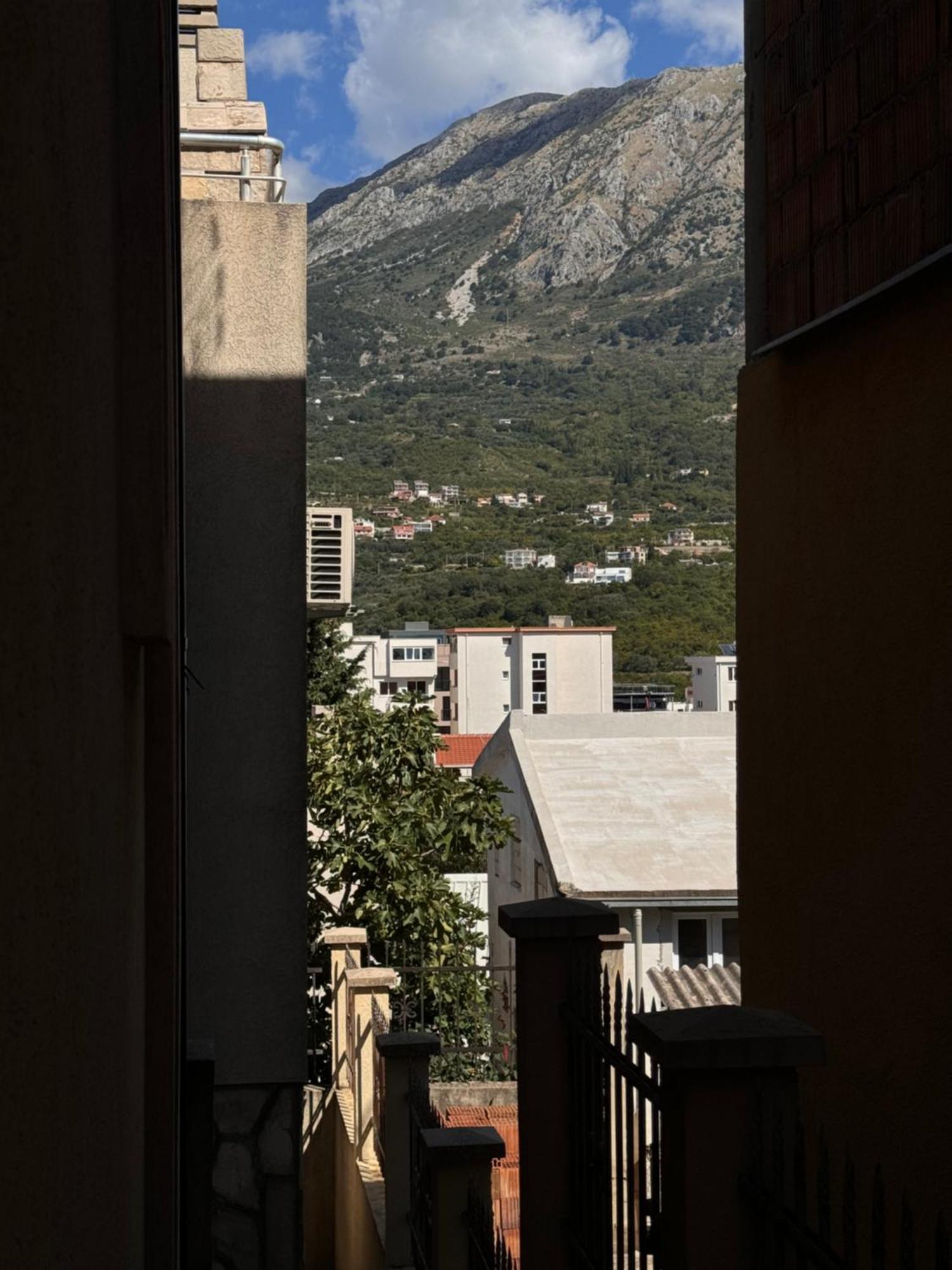 Villa Del Mare Dobra Voda Luaran gambar
