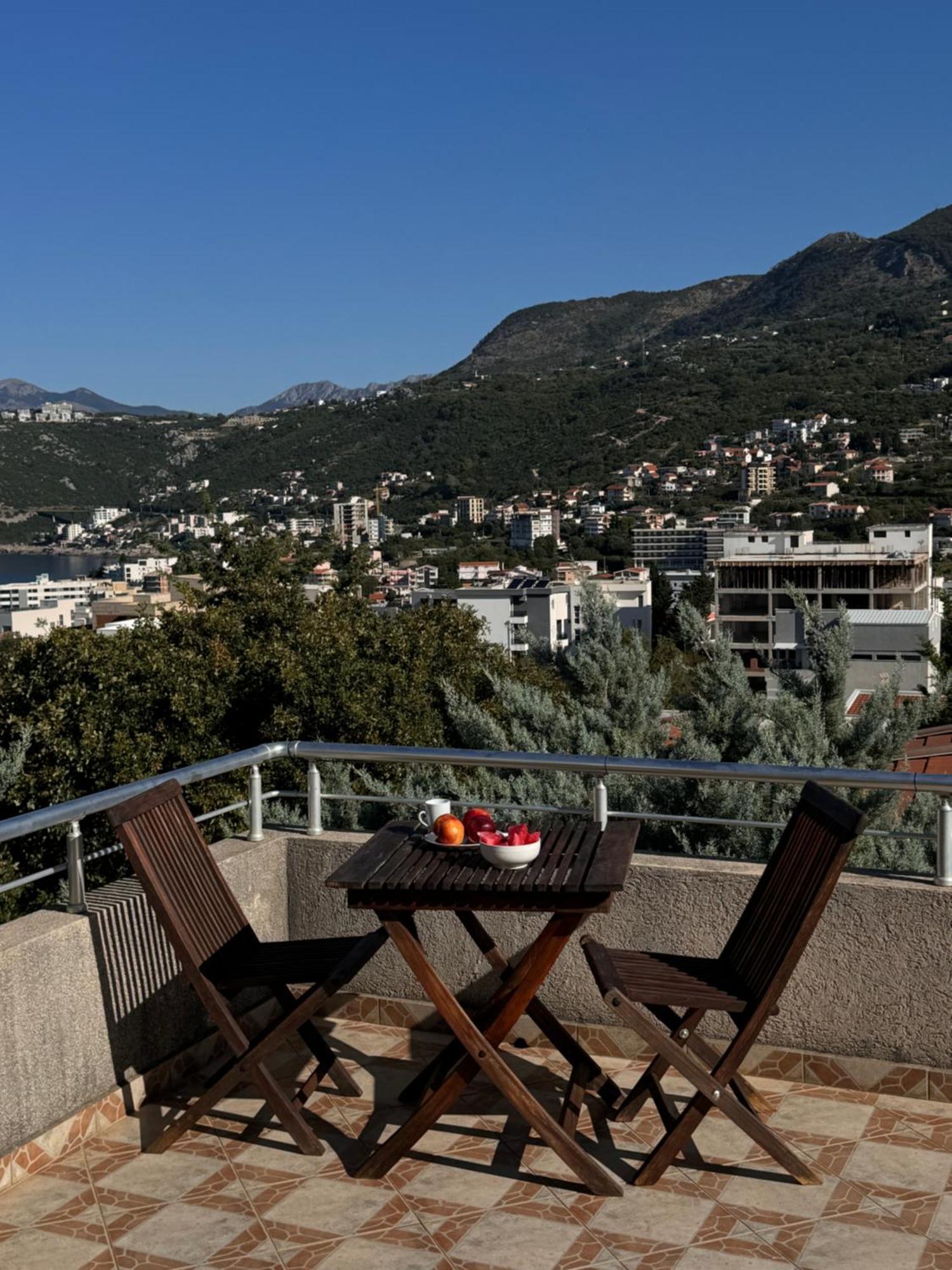 Villa Del Mare Dobra Voda Luaran gambar