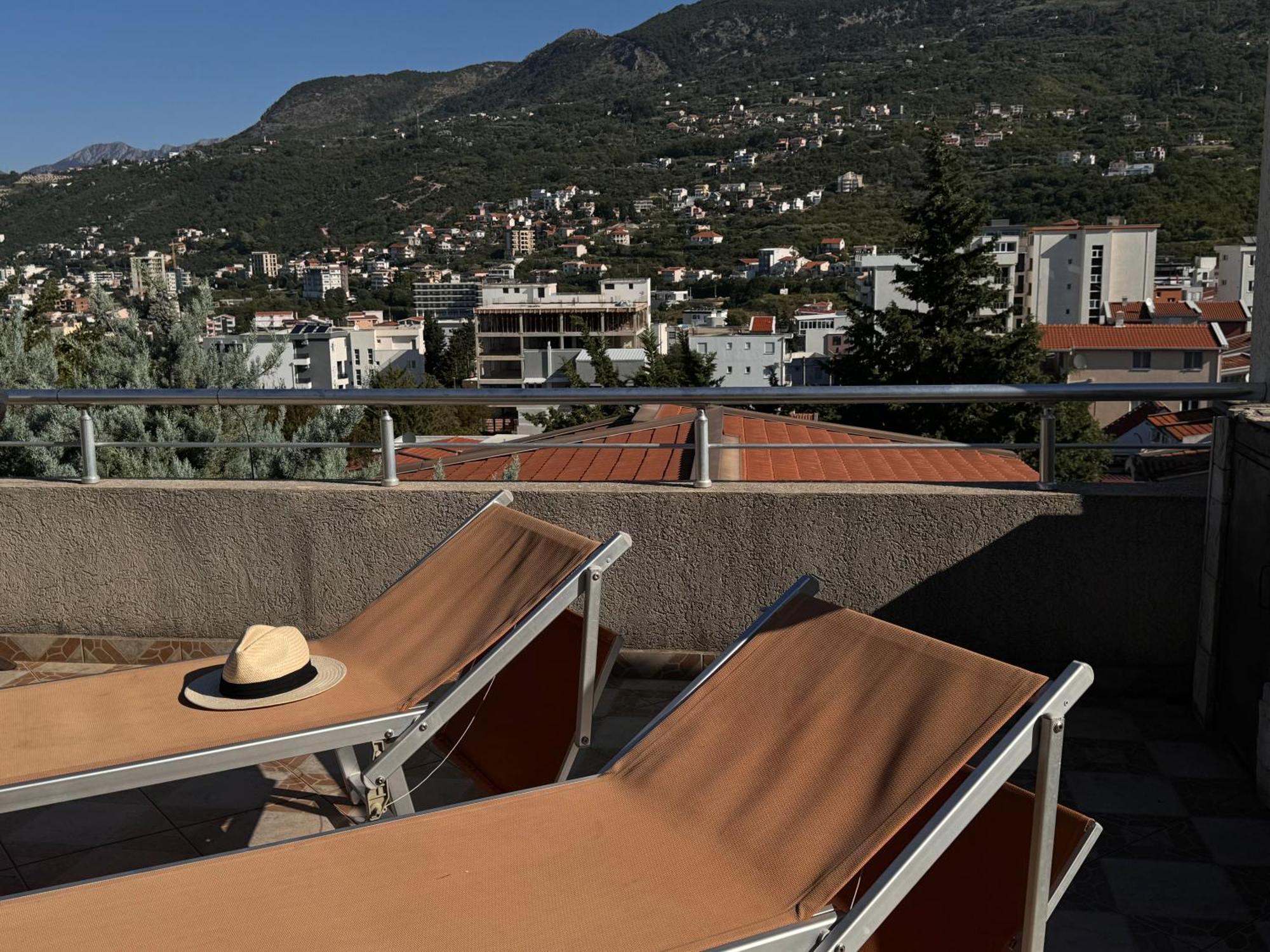 Villa Del Mare Dobra Voda Luaran gambar