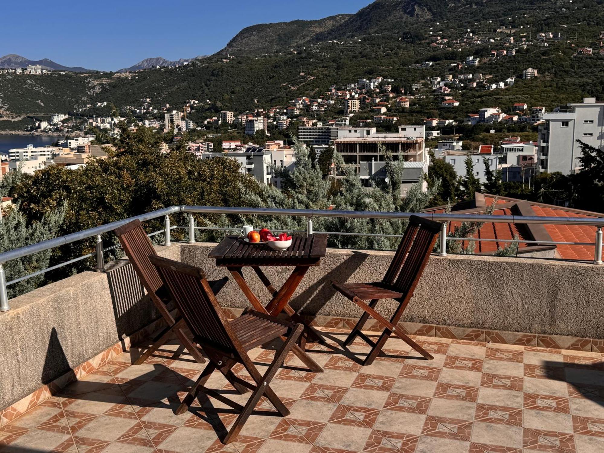 Villa Del Mare Dobra Voda Luaran gambar