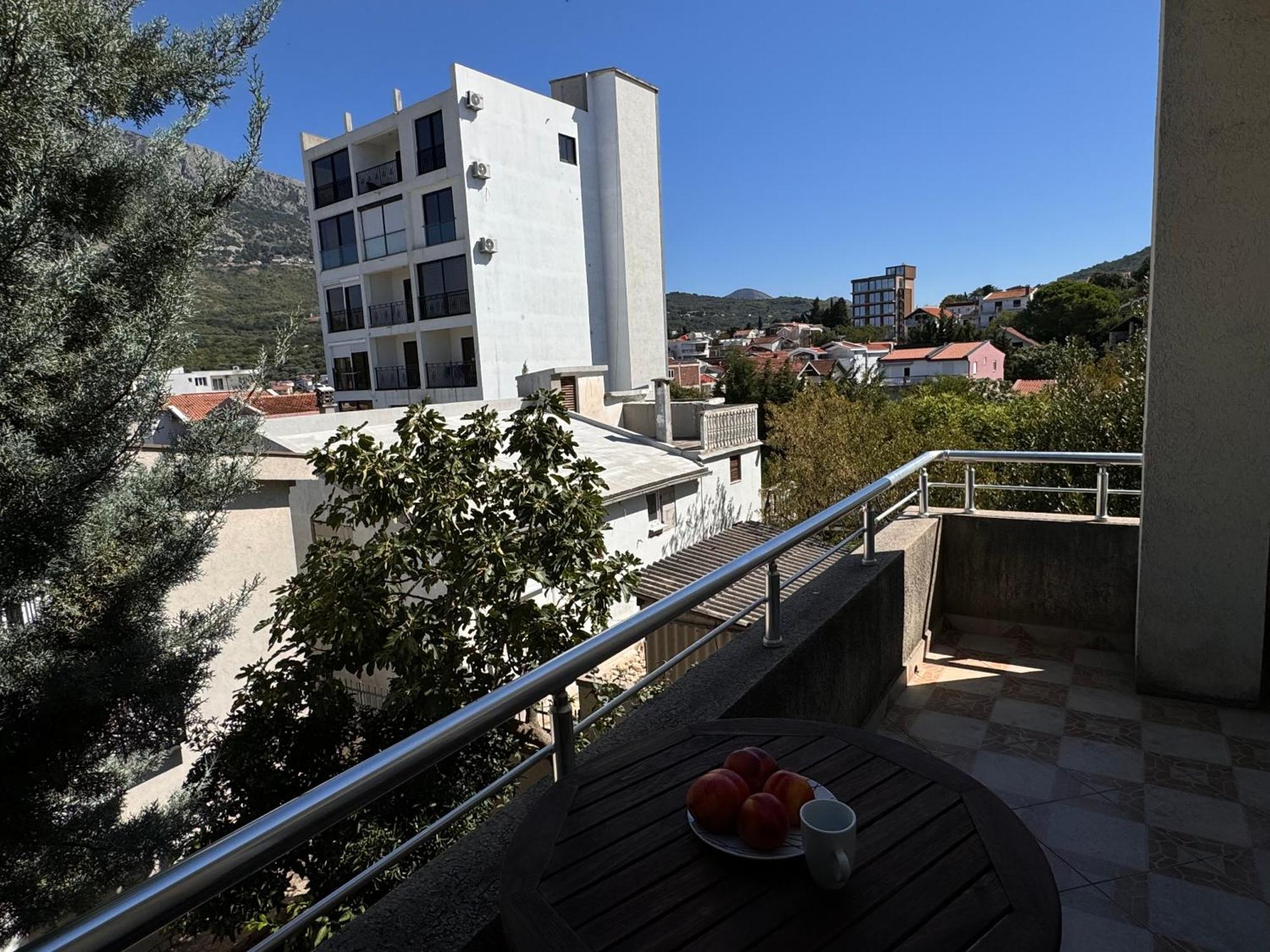 Villa Del Mare Dobra Voda Luaran gambar