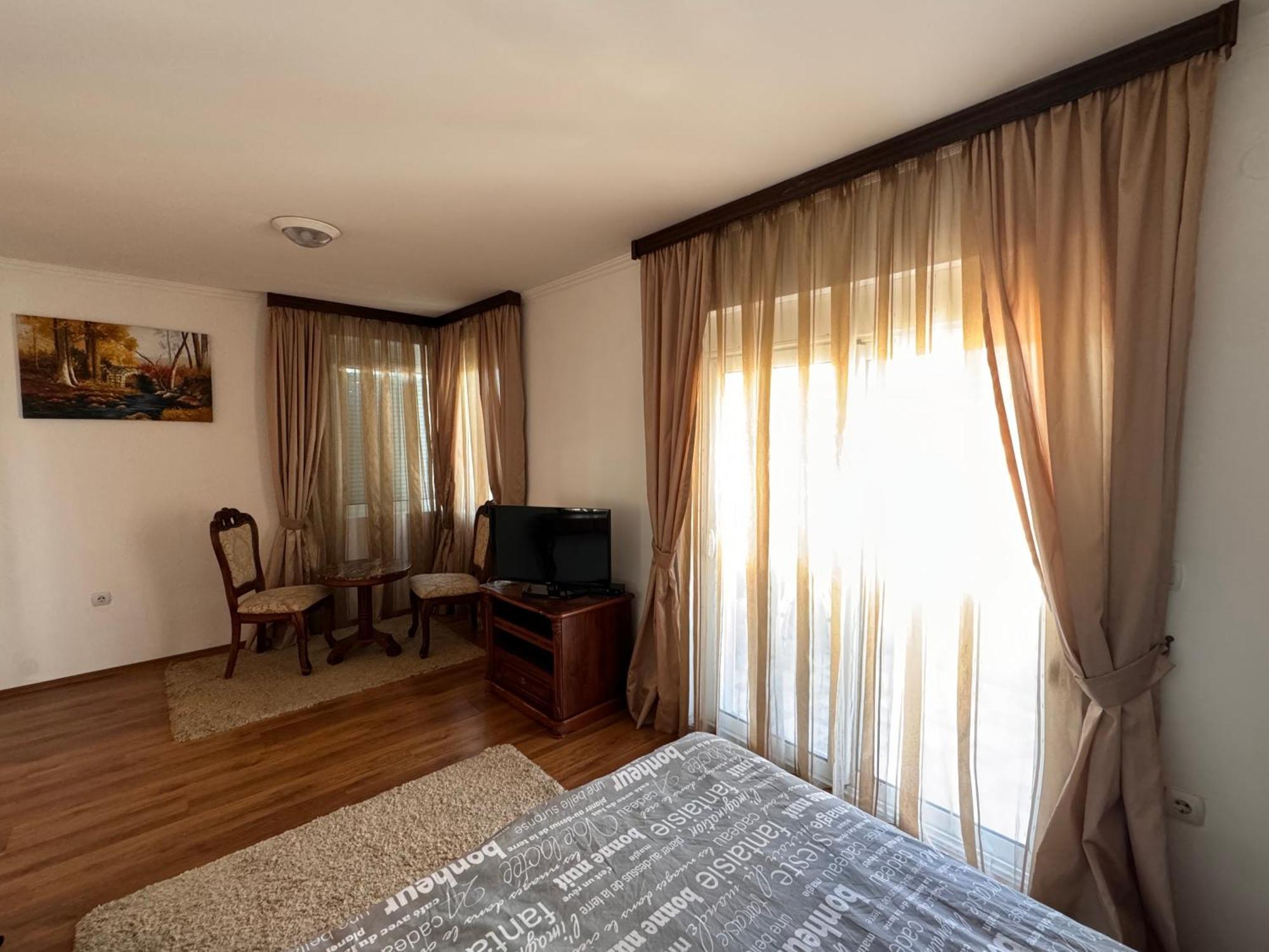 Villa Del Mare Dobra Voda Luaran gambar