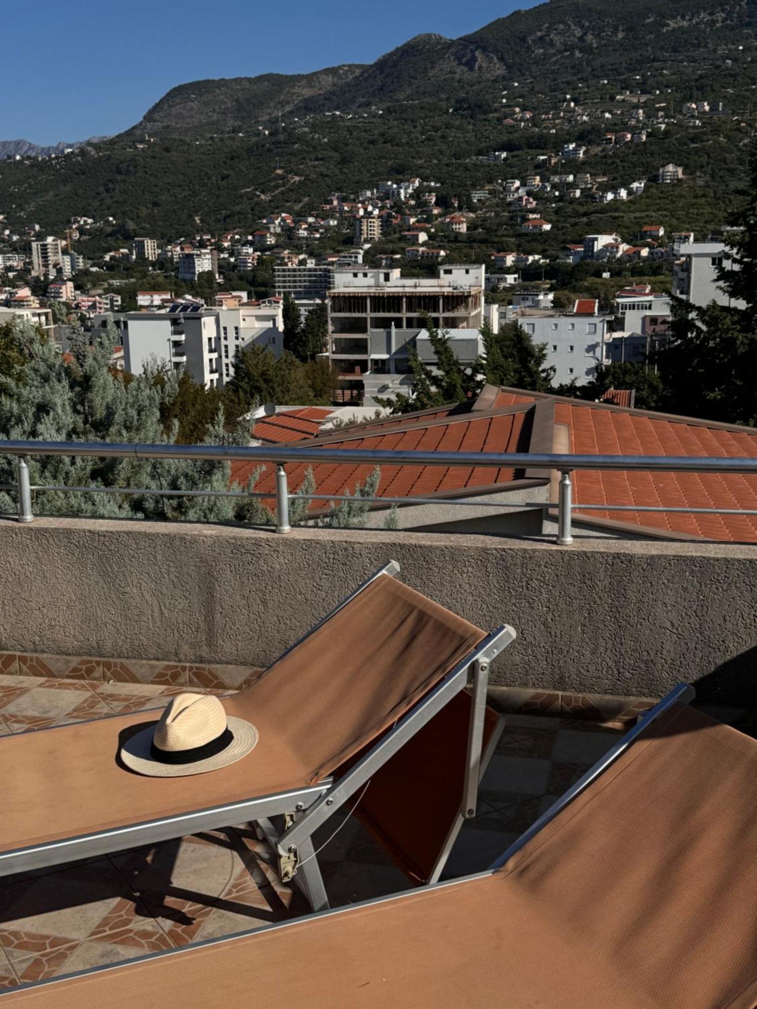 Villa Del Mare Dobra Voda Luaran gambar